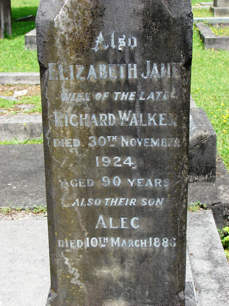 1924 - Headstone - KINNEAR Elizabeth (b. 1836)