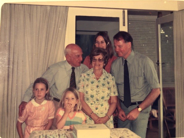 1980c - THOMPSON Richard (b. 1935) and family